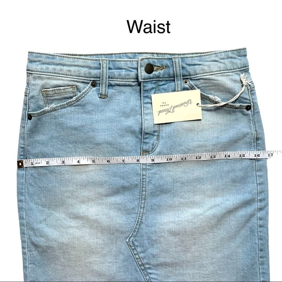 Universal Thread Denim Walley Mini Skirt Size 4 - Picture 11 of 16
